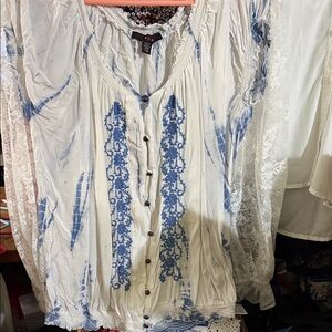 Fever White and Blue Lace-Trimmed Blouse